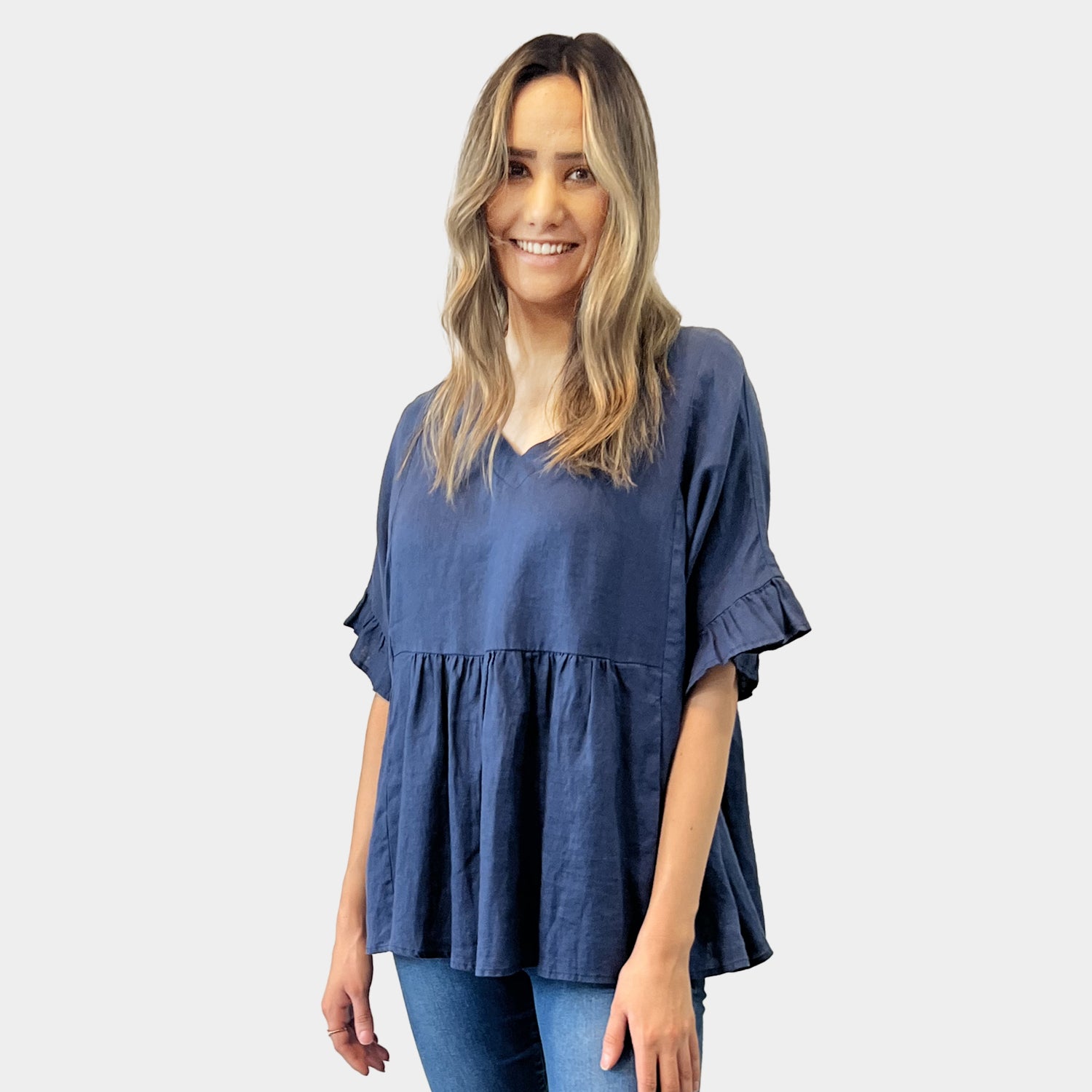 AM01191 V NECK SIDE POCKET 100%LINEN TOP