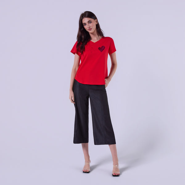 AM24062  EMBROIDER - V NECK TEE