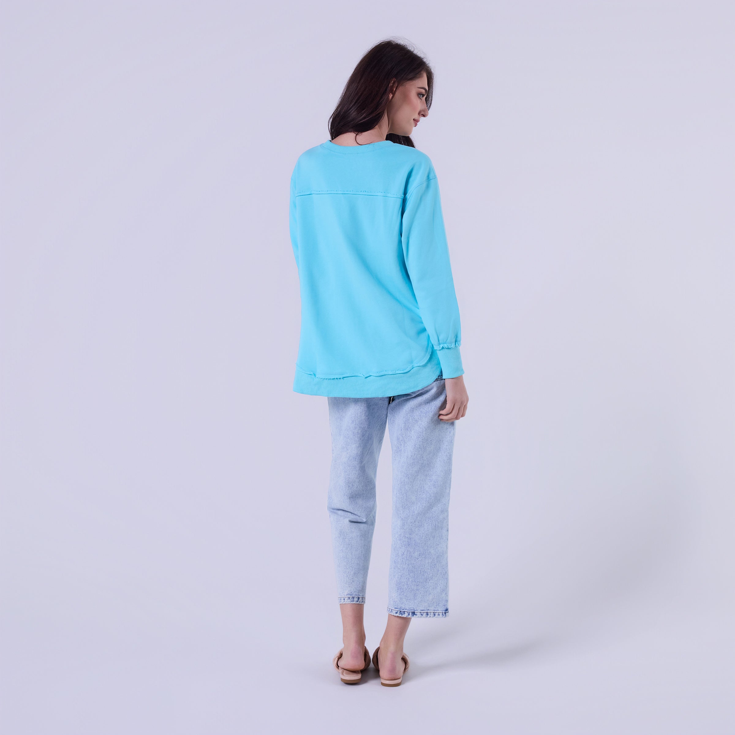 AM022161 SKY BLUE EMBROIDERY SWEATSHIRT
