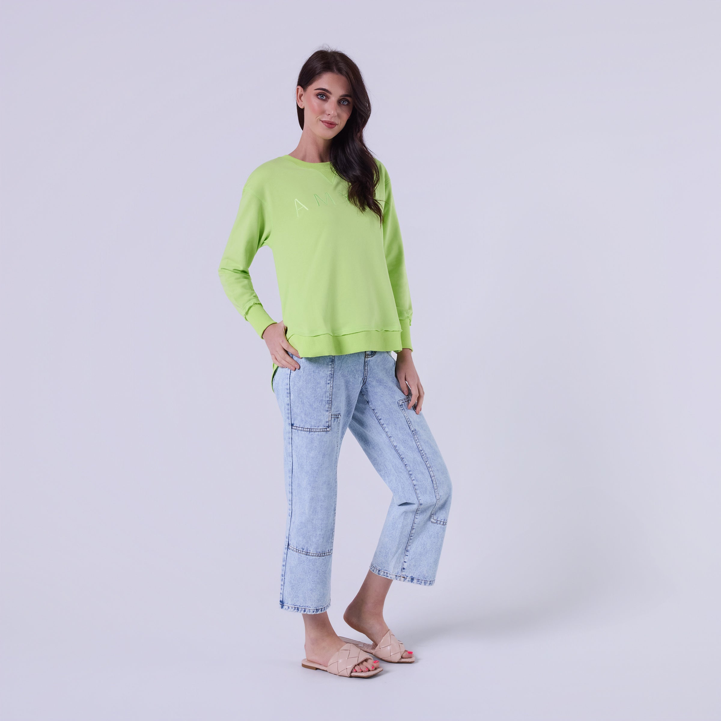 AM022161 FLORESCENT GREEN EMBROIDERY SWEATSHIRT