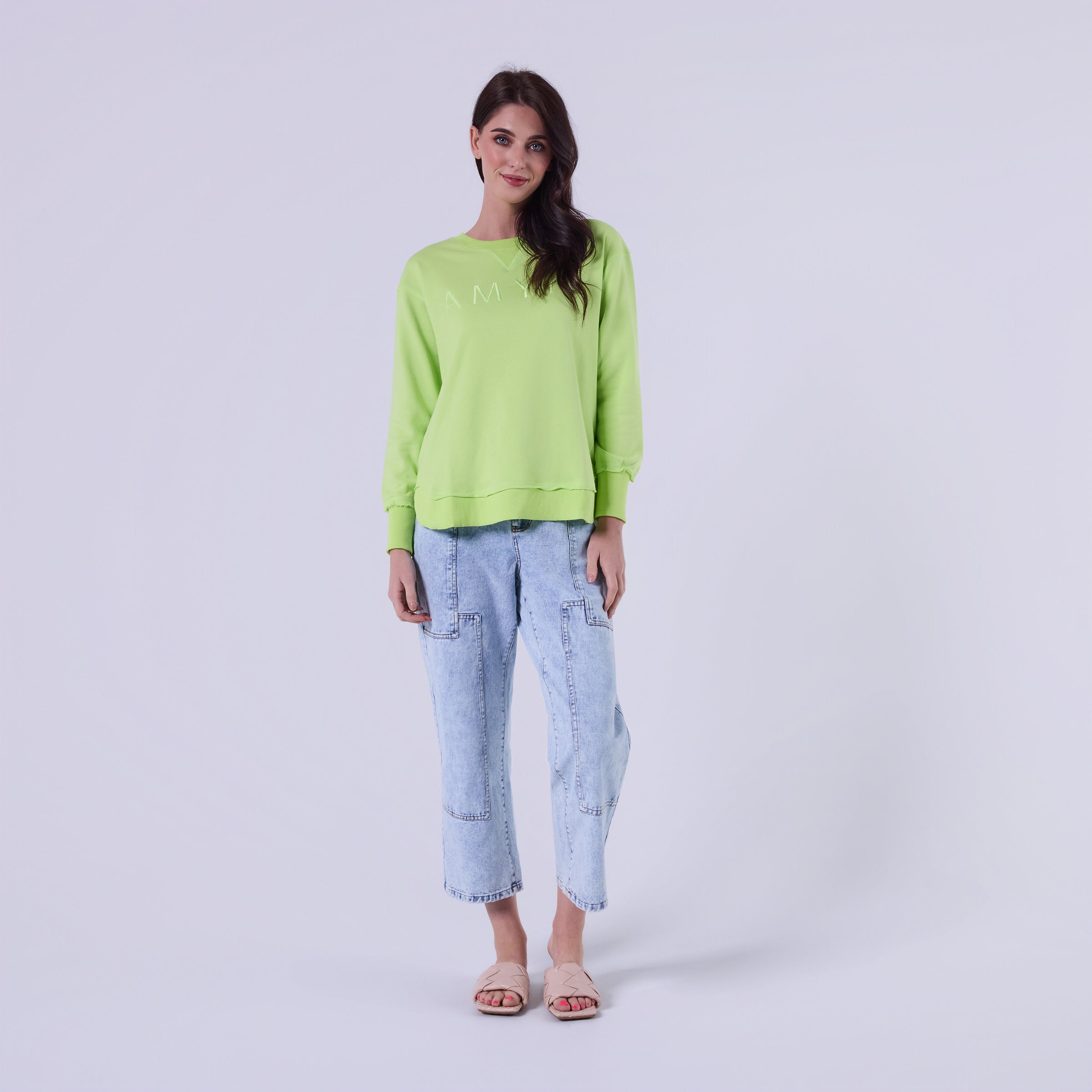 AM022161 FLORESCENT GREEN EMBROIDERY SWEATSHIRT