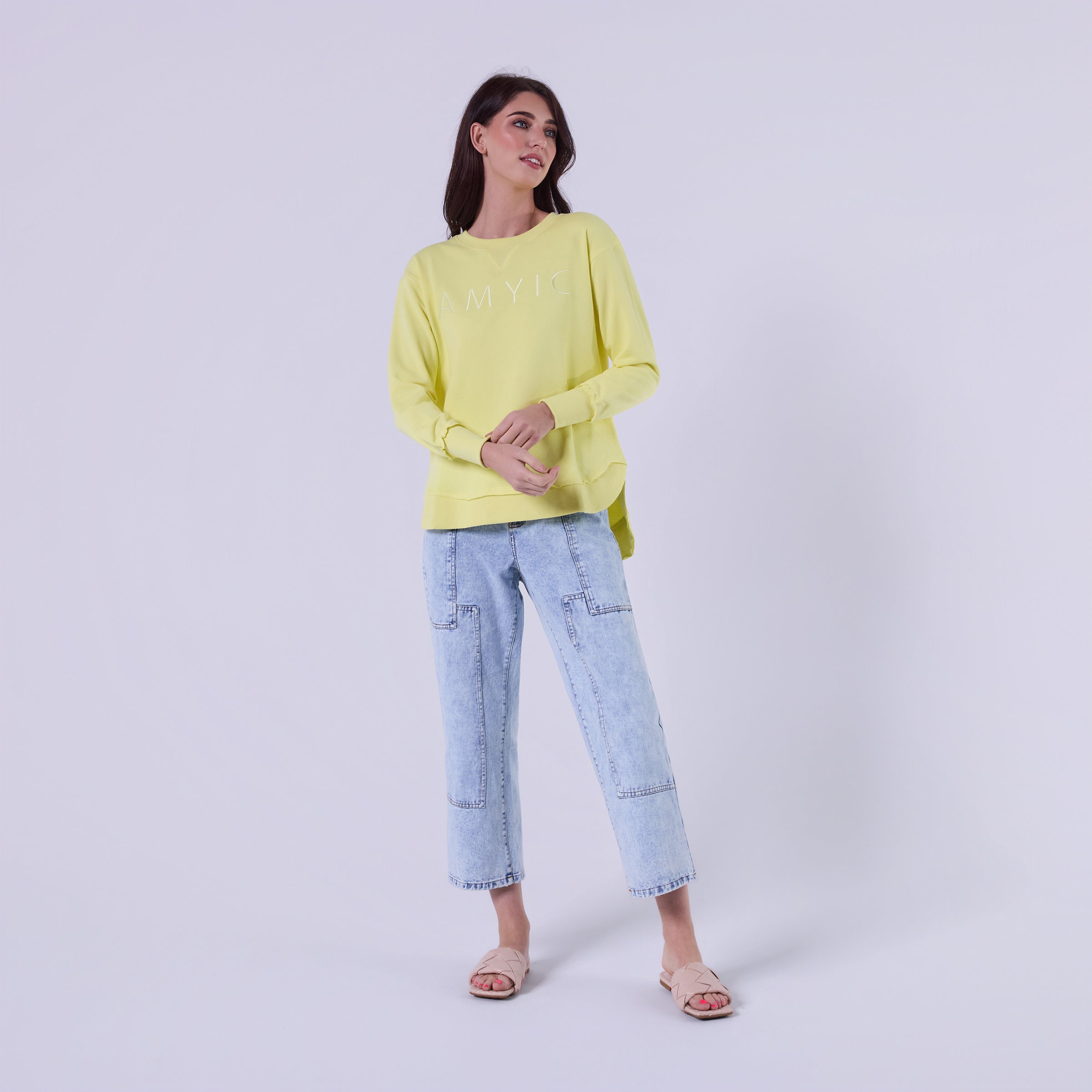 AM022161 YELLOW EMBROIDERY SWEATSHIRT