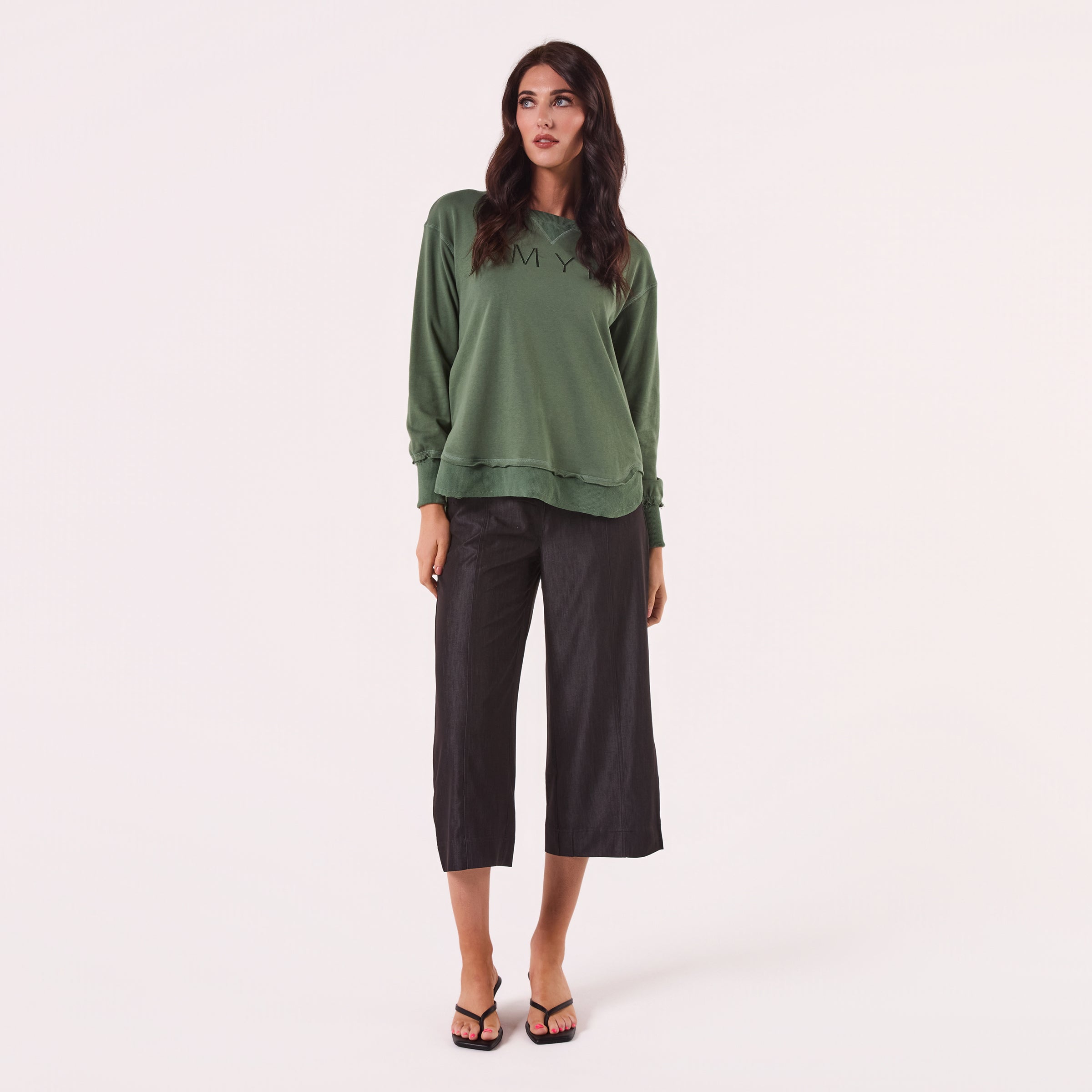 AM022161 KHAKI EMBROIDERY SWEATSHIRT