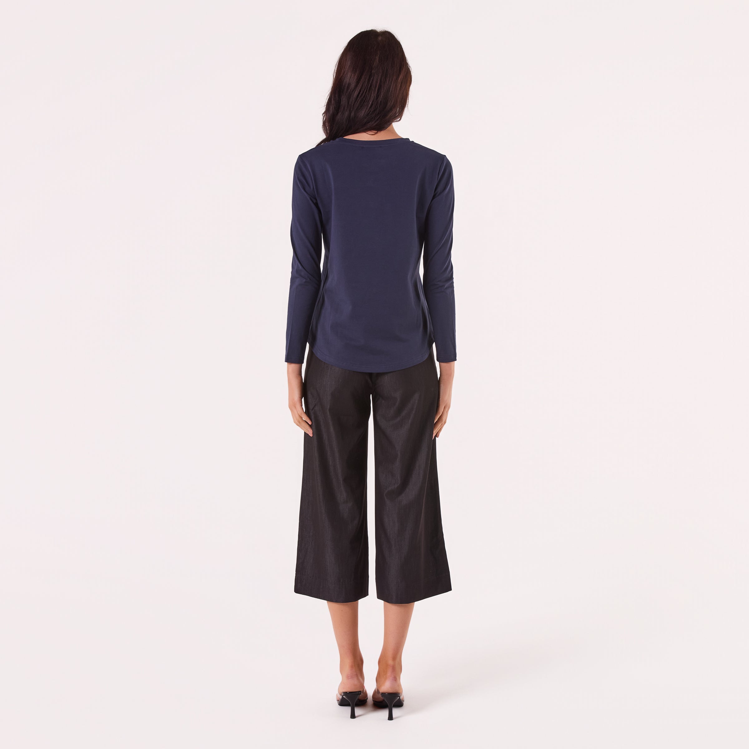 AM25113 ROUND NECK TEE