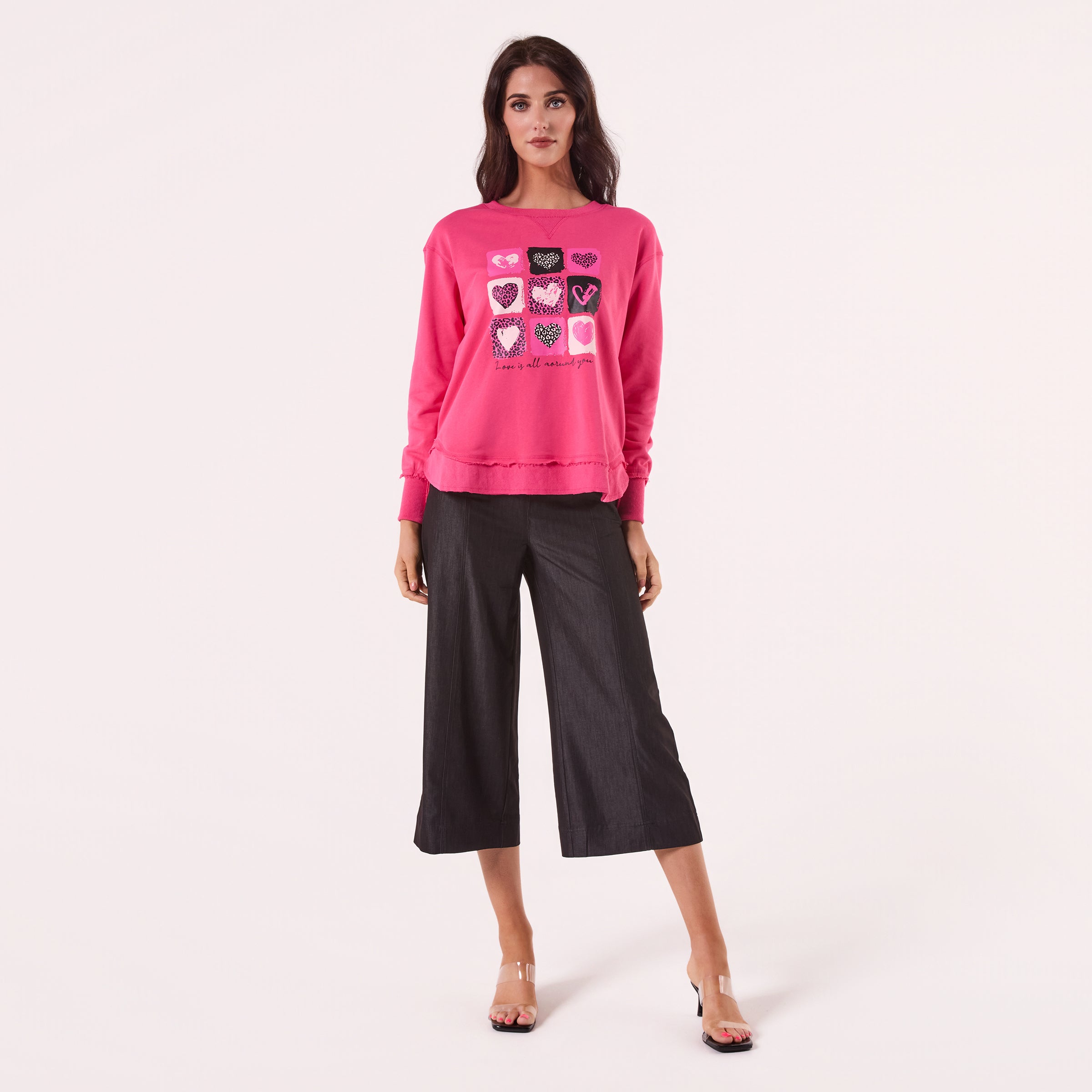 AM24026 MULTI PRINT SIDE POCKET SWEATSHIRT