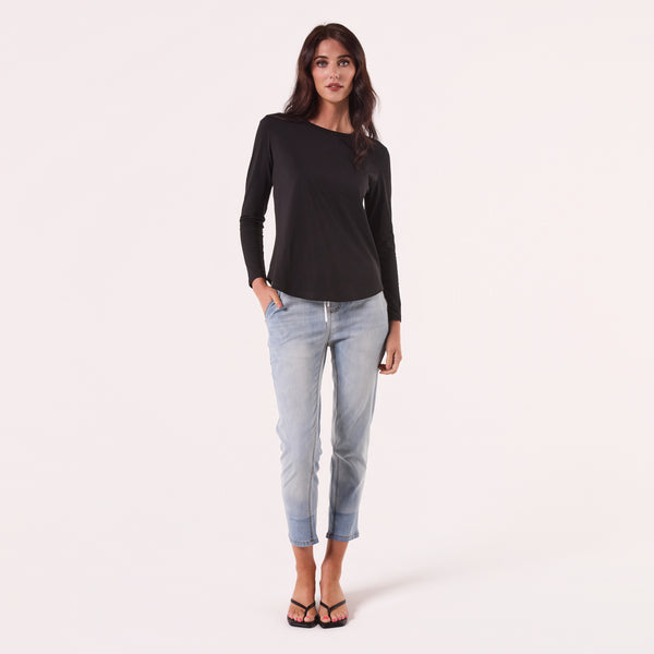 AM25113 ROUND NECK TEE
