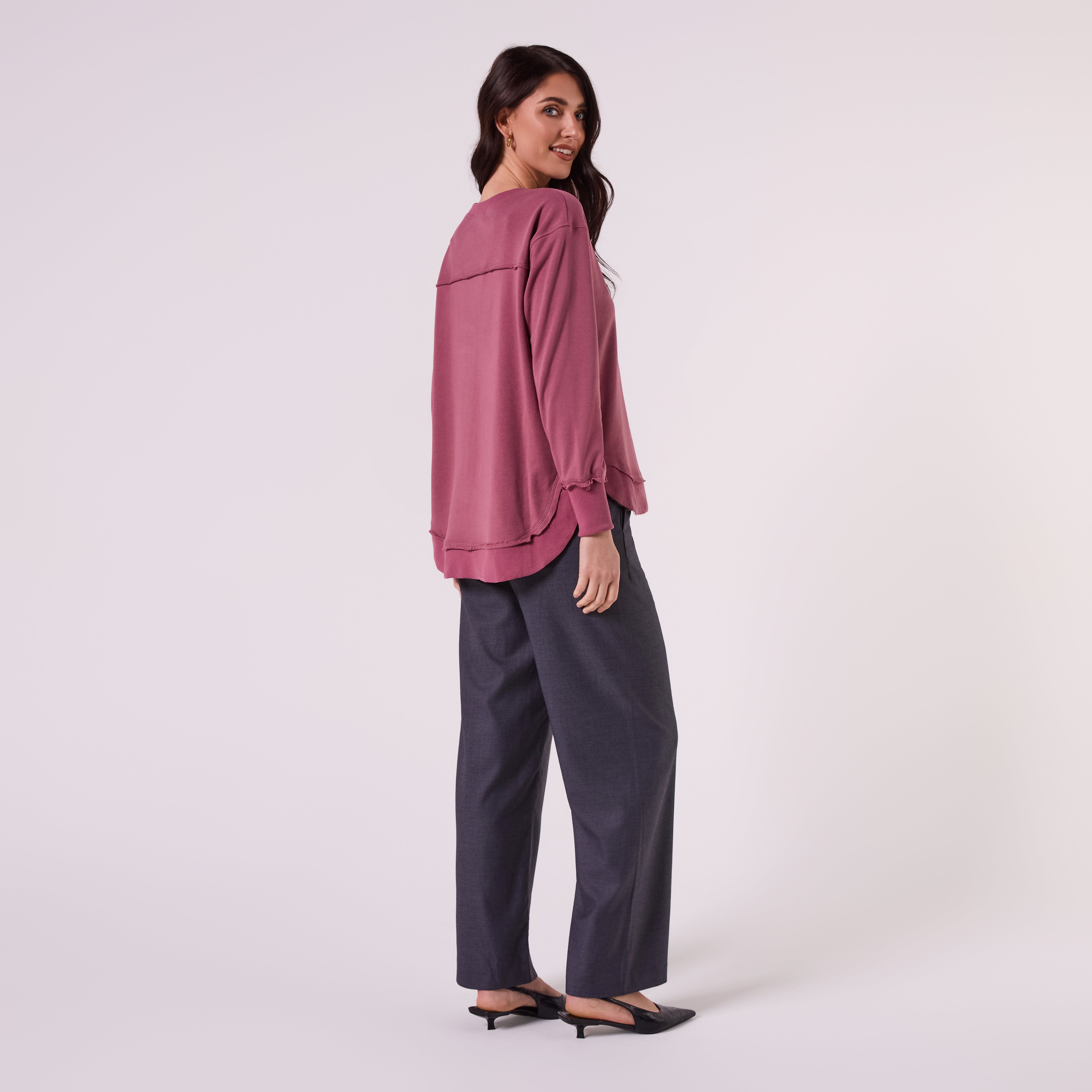 AM022161 EMBROIDERY SWEATSHIRT (MULBERRY)