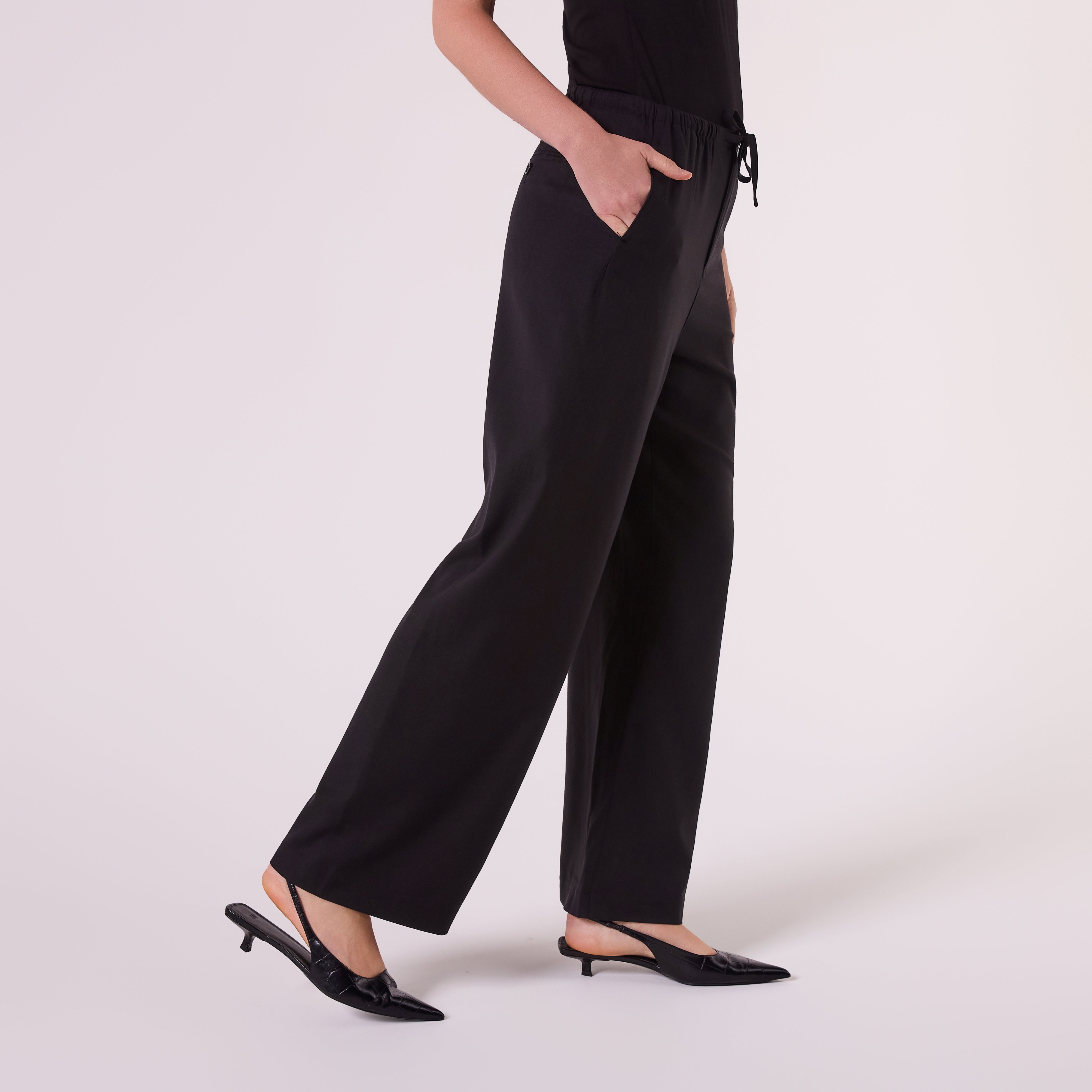 AM26011 DRAWSTRING WOOL PANTS (BLACK)