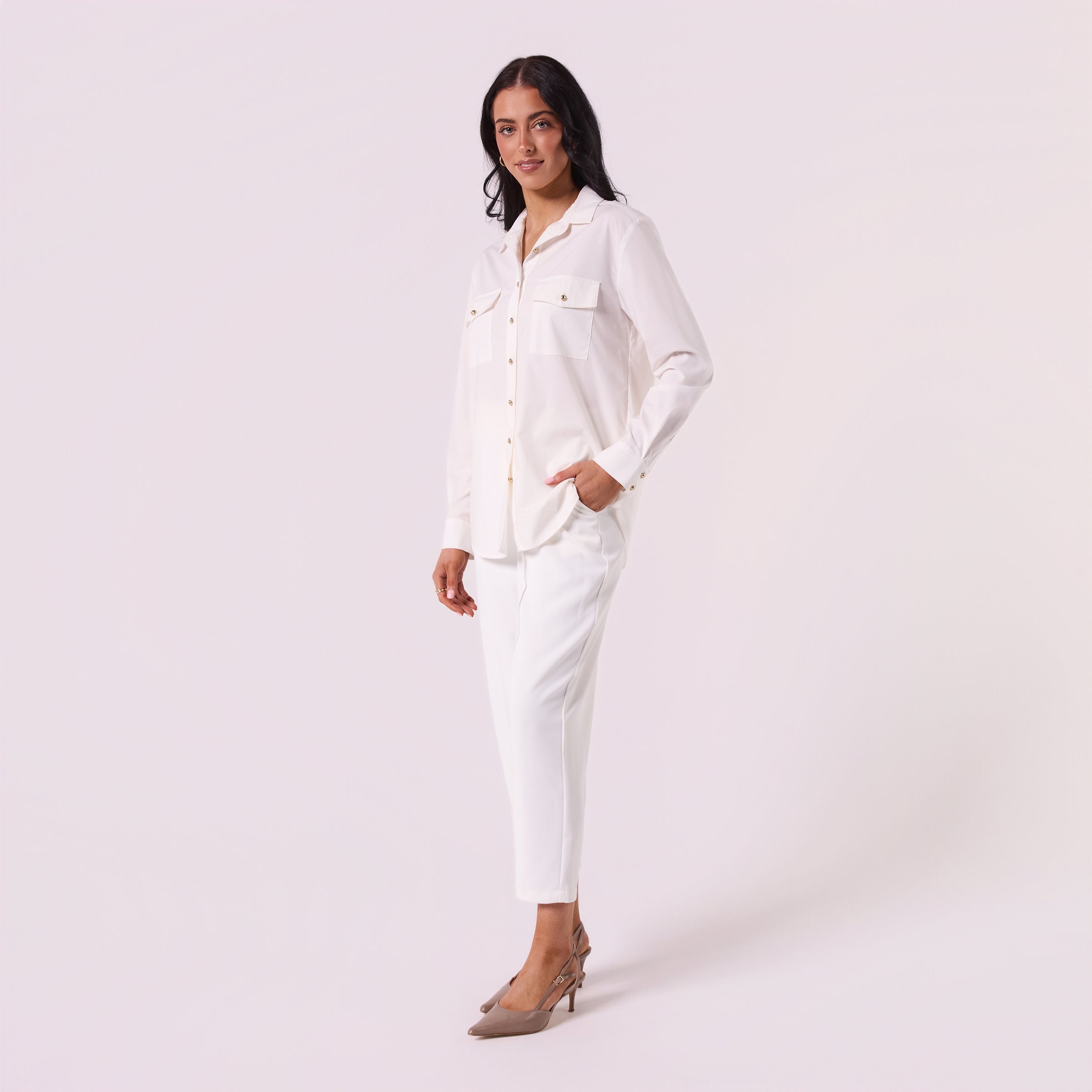 AM023055 STRAIGHT FIT SHIRT