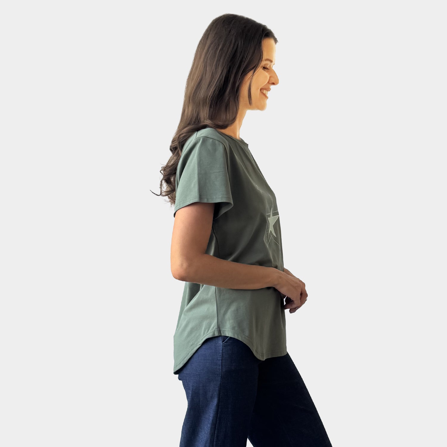 AM24063 MULTI STAR PRINT TEE