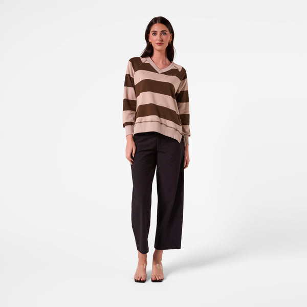 AM26018 V NECK STRIPE SWEATSHIRT (KHAKI CHOC STRIPE)