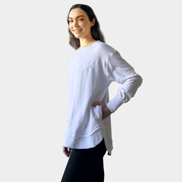 AM022161 WHITE  EMBROIDERY SWEATSHIRT